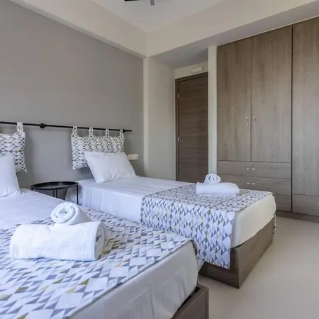 Mela Luxury *