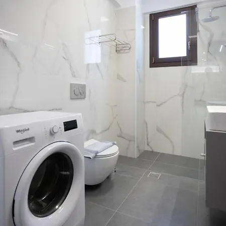 Holiday home Mela Luxury *